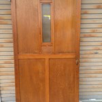 大きな木製扉2